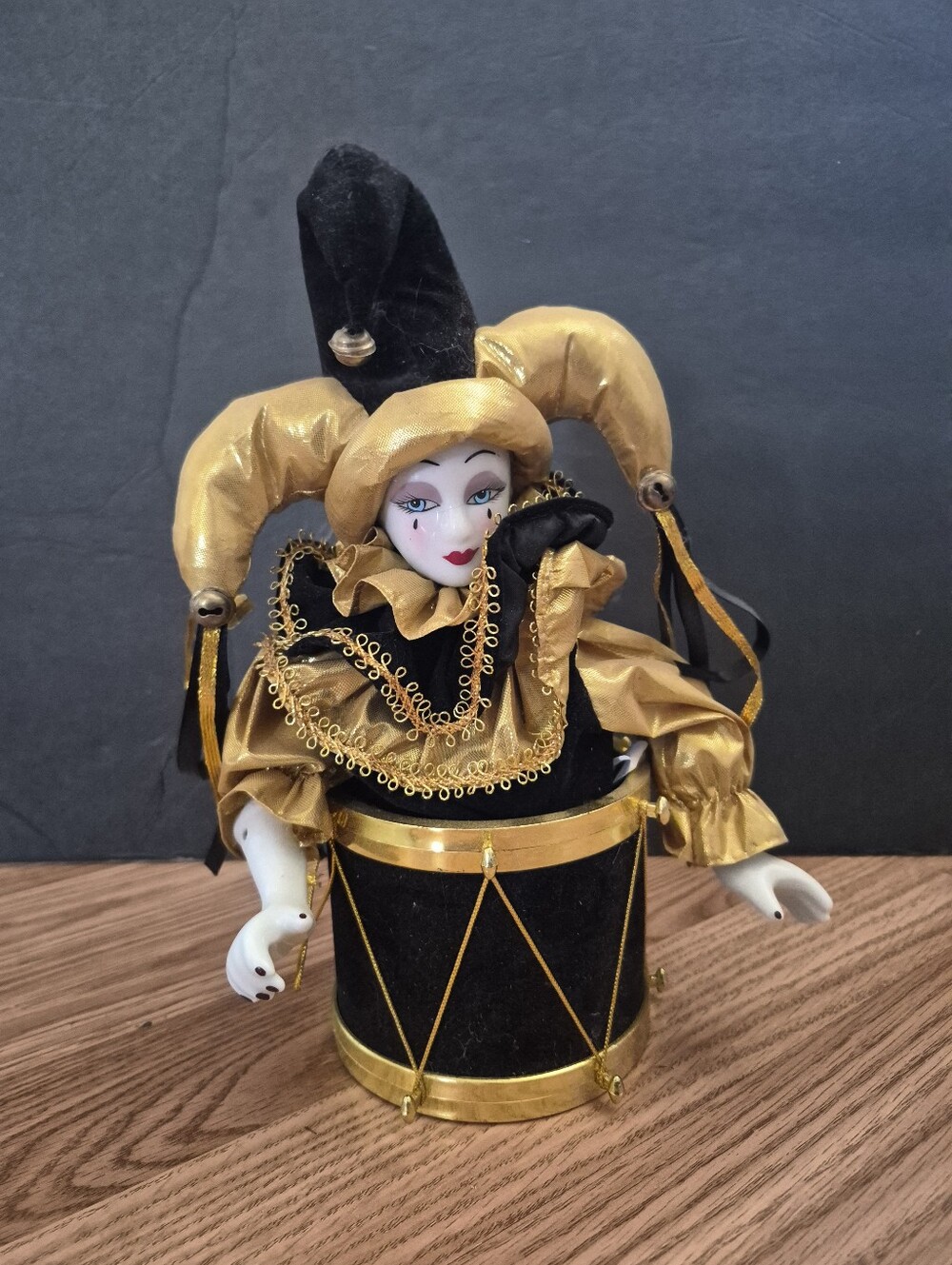 Moving Musical Ceramic Jester in a Drum
